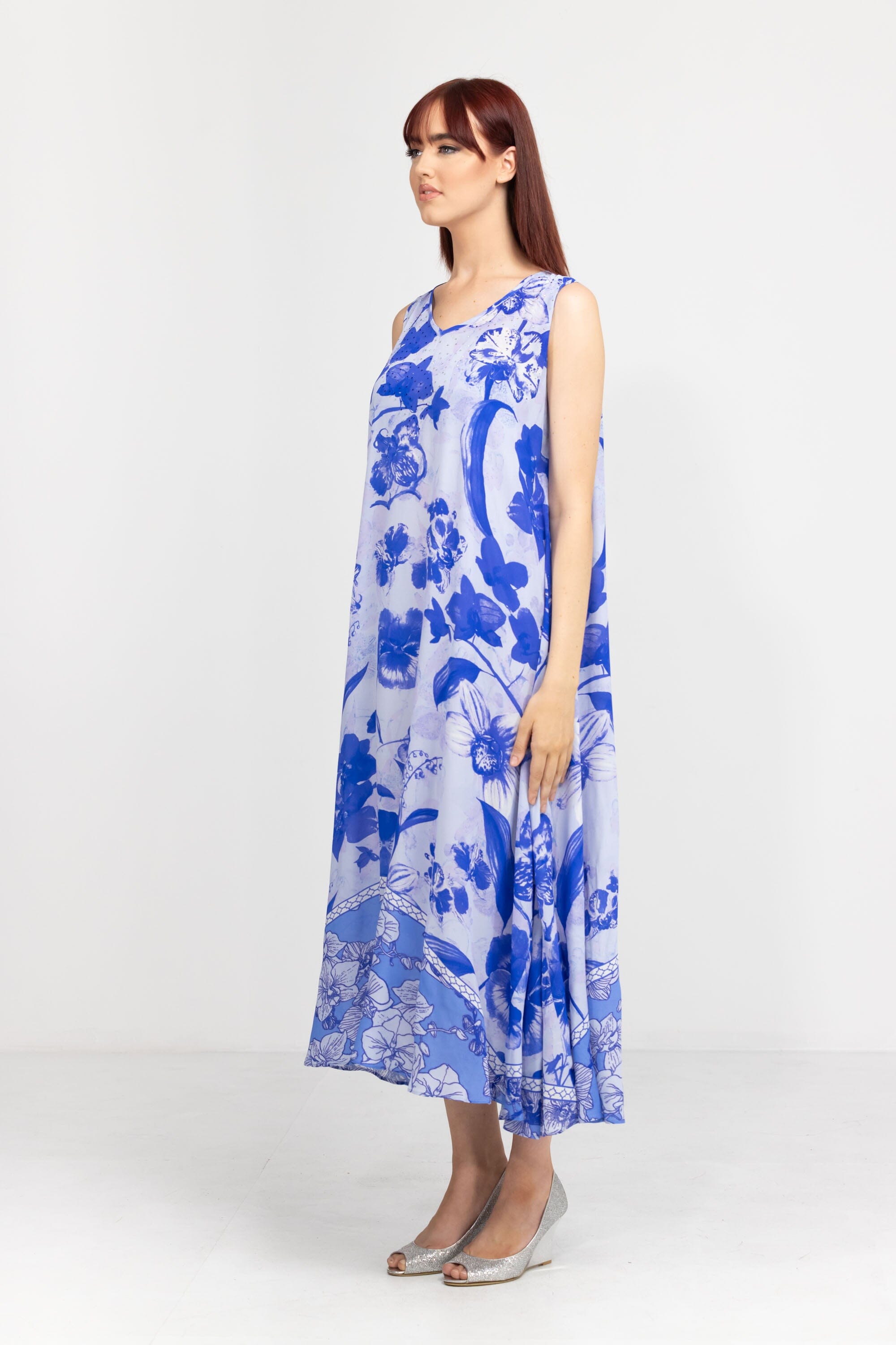 FINLANDIA - SLEEVELESS MAXI DRESS - TheSwankStore