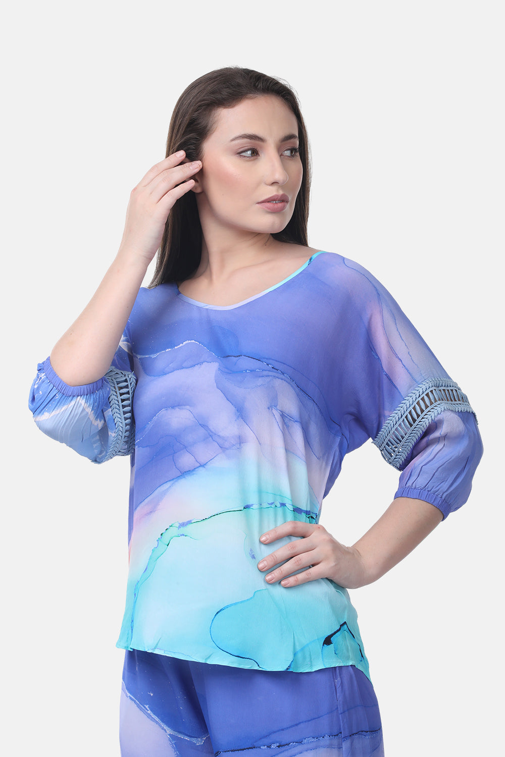 TEMPER BLUE - LILY TOP