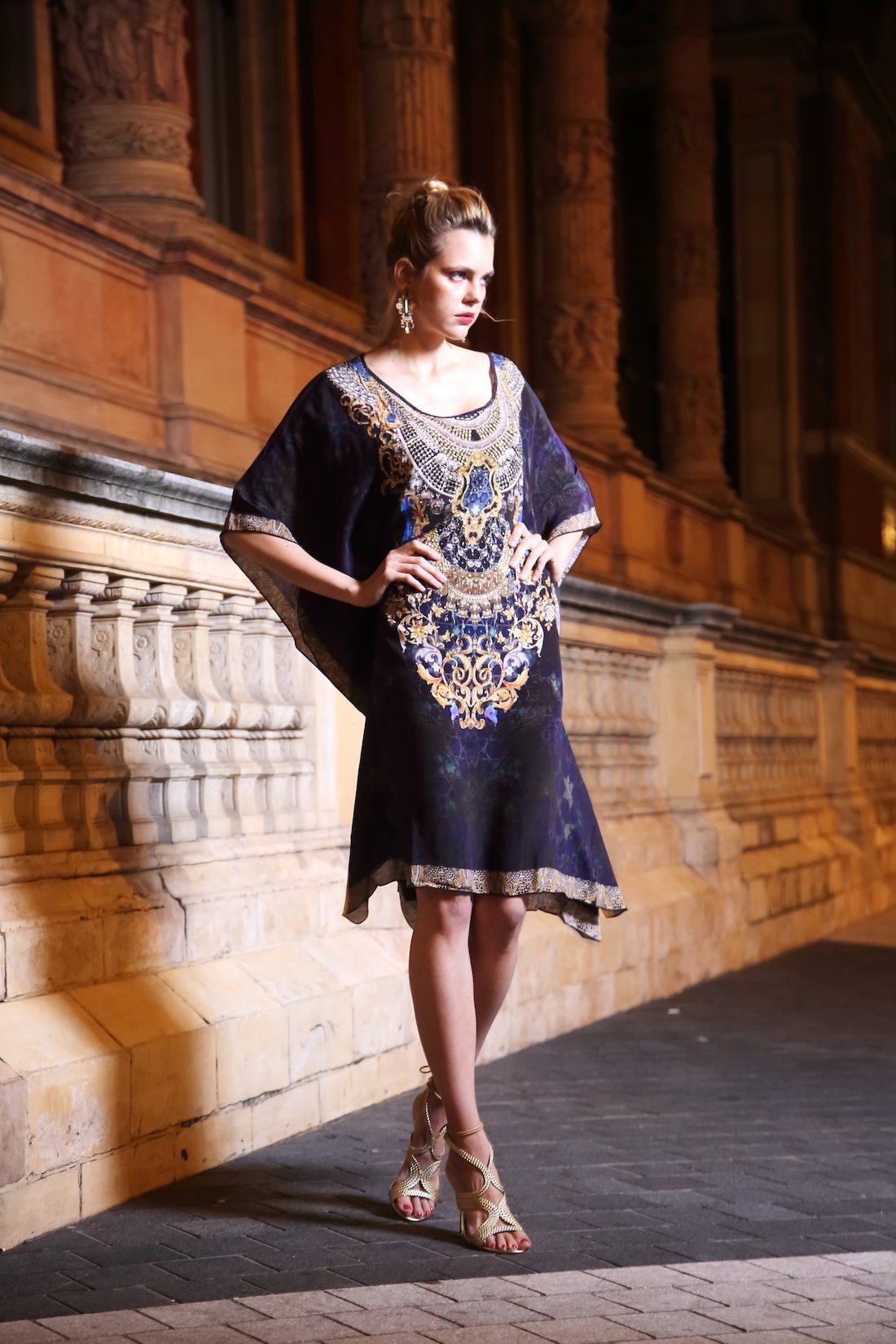 MIDNIGHT IN PARIS - SHORT KAFTAN - TheSwankStore