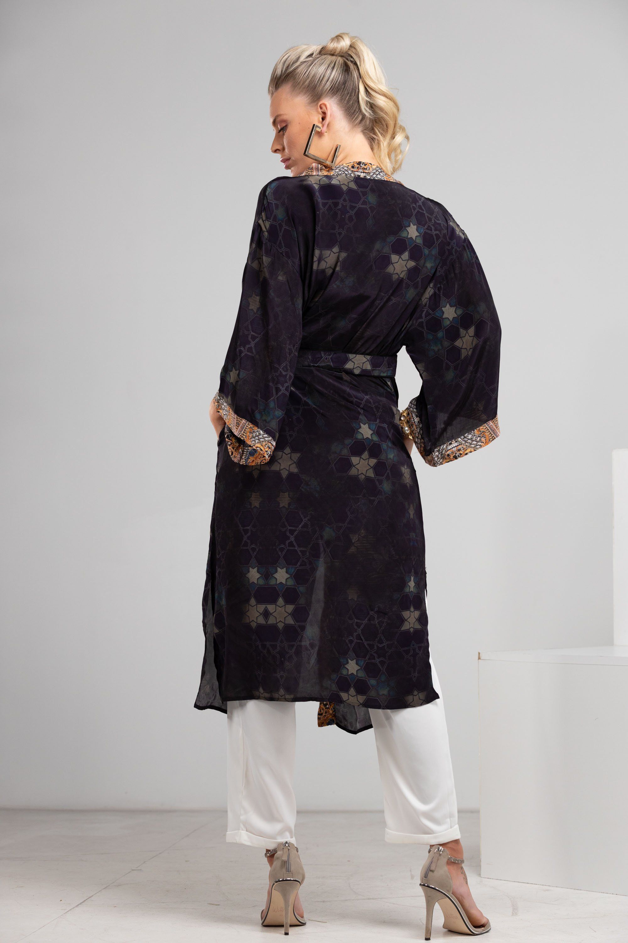 MIDNIGHT IN PARIS- KIMONO SHRUG (LONG) - TheSwankStore