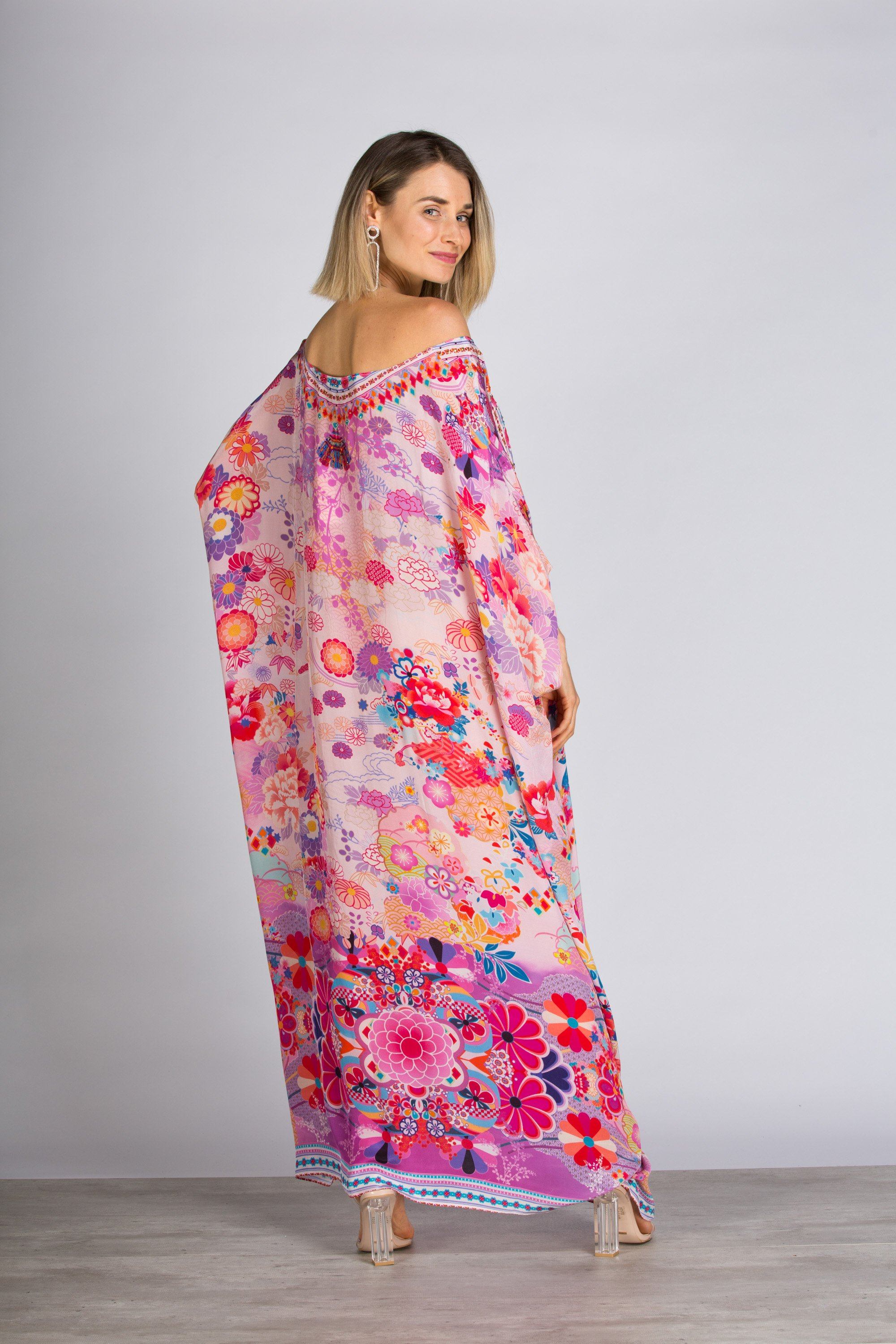 CHERRY BLOSSOM - BOX KAFTAN - TheSwankStore